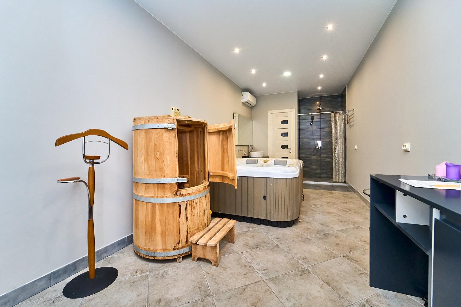 Фото №39: Коммерция 453 м² - дома отдыха Кубань, мкр. Дубрава, 58