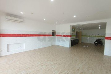 Фото №2: Готовый бизнес 122 м² - Краснодар, мкр. Камвольно-суконный Комбинат, ул. Уральская, 138