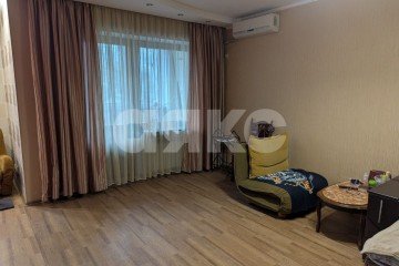 Фото №2: 3-комнатная квартира 83 м² - Мариуполь, р. Центральный, ул. Варганова, 10