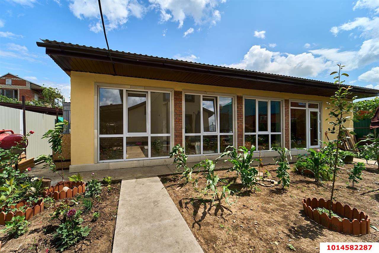 Фото №8: Дом 104 м² + 4 сот. - Знаменский, Восход, ул. Абрикосовая, 422