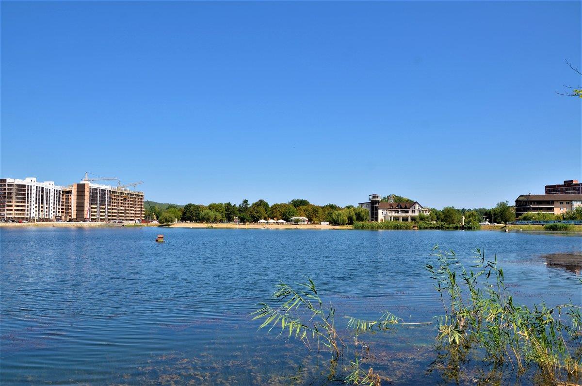 Фото №1: Коммерция 9 м² - Горячий Ключ, мкр. Администрация, ул. Новонабережная, 1В