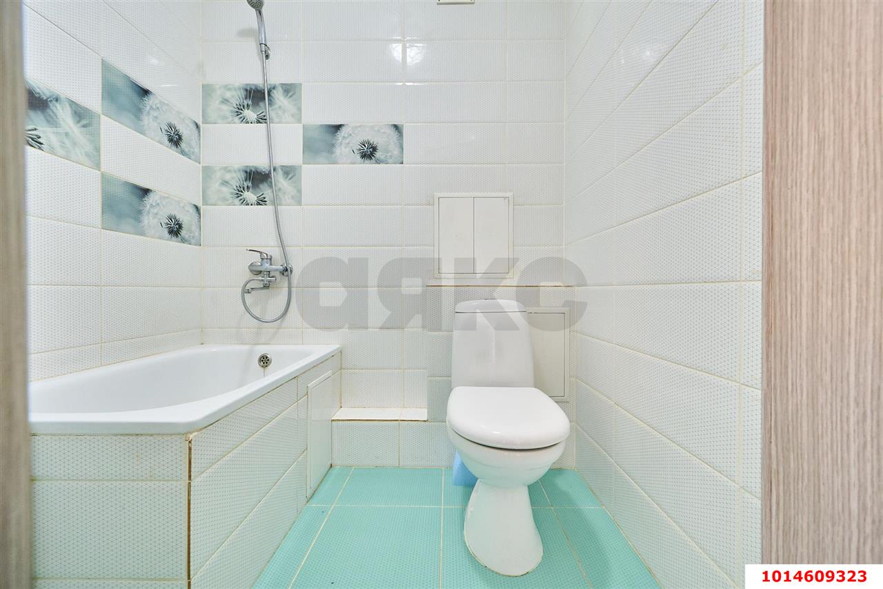 Фото №12: 2-комнатная квартира 45 м² - Краснодар, Центральный внутригородской округ, Западный внутригородской округ, мкр. Центральный, ул. Гоголя, 41