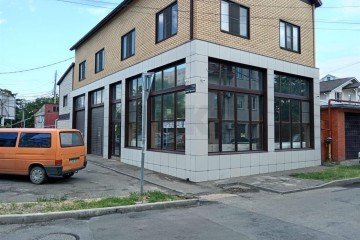 Фото №3: Торговое помещение 67 м² - Краснодар, мкр. Западный внутригородской округ, ул. Гаражная, 150