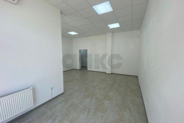 Фото №2: Торговое помещение 45 м² - Краснодар, мкр. Парк Победы, 