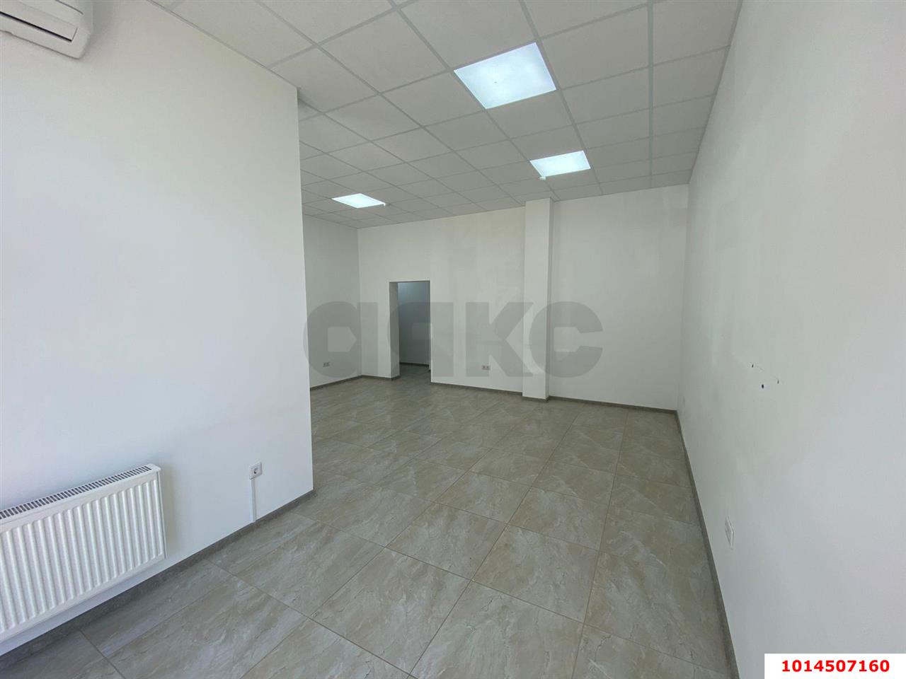 Фото №2: Торговое помещение 45 м² - Краснодар, Парк Победы, 