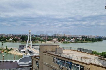 Фото №1: 2-комнатная квартира 96 м² - Краснодар, мкр. Центральный, ул. Кубанская Набережная, 37/10