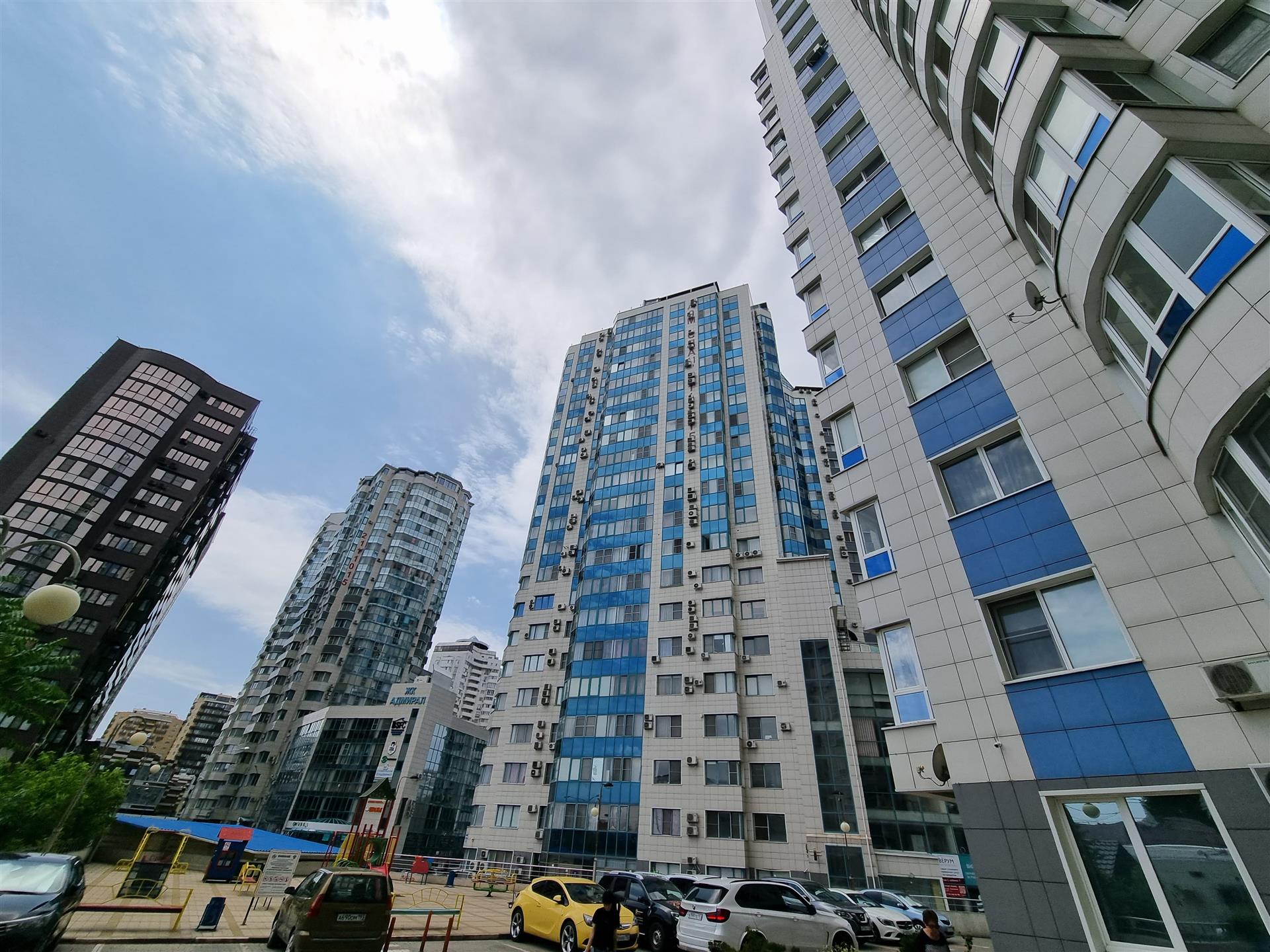 Фото №14: 2-комнатная квартира 96 м² - Краснодар, Центральный внутригородской округ, Западный внутригородской округ, мкр. Центральный, ул. Кубанская набережная, 37/10