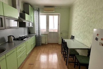 Фото №1: 1-комнатная квартира 42 м² - Краснодар, мкр. имени Маршала Жукова, ул. Кореновская, 15/1