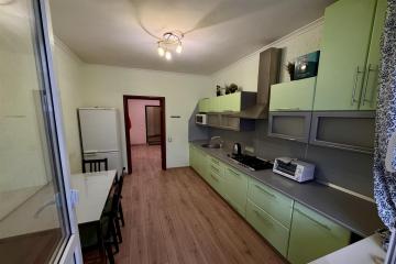 Фото №1: 1-комнатная квартира 42 м² - Краснодар, мкр. имени Маршала Жукова, ул. Кореновская, 15/1