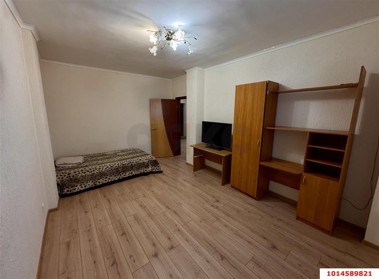 Фото №2: 1-комнатная квартира 42 м² - Краснодар, Прикубанский внутригородской округ, мкр. имени Маршала Жукова, ул. Кореновская, 15/1