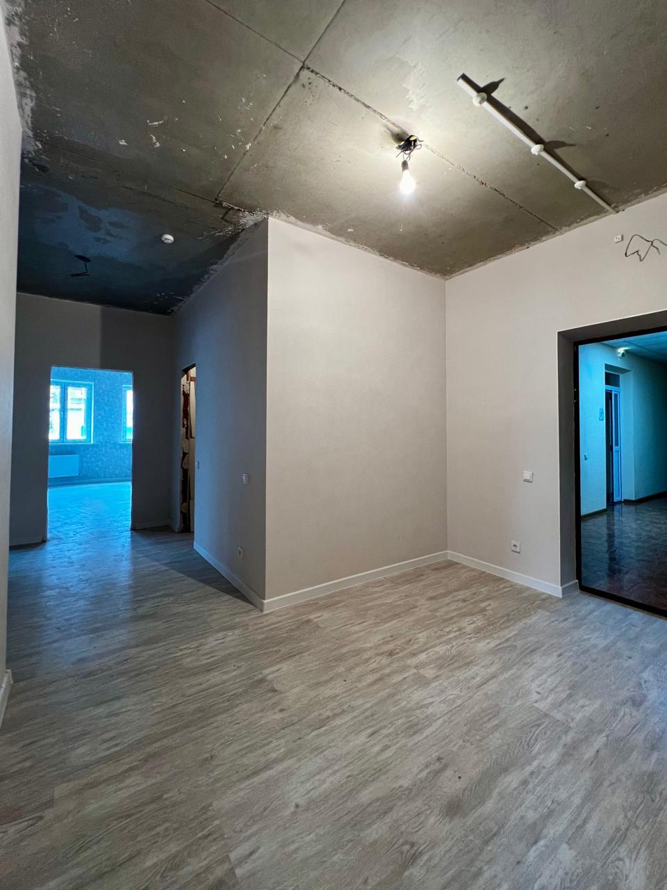 Фото №2: 2-комнатная квартира 90 м² - Краснодар, Прикубанский внутригородской округ, мкр. 9-й километр, пр-д Репина, 1/2