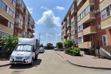 Фото №3: Торговое помещение 57 м² - Российский, мкр. Прикубанский внутригородской округ, ул. имени В.М. Комарова, 106Б