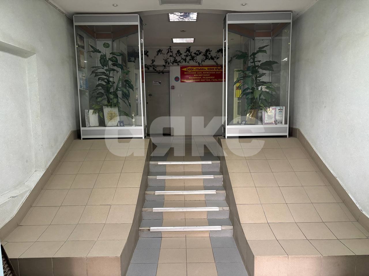 Фото №25: Коммерция 313 м² - Волгоград, Тракторозаводский, ул. Дзержинского, 15