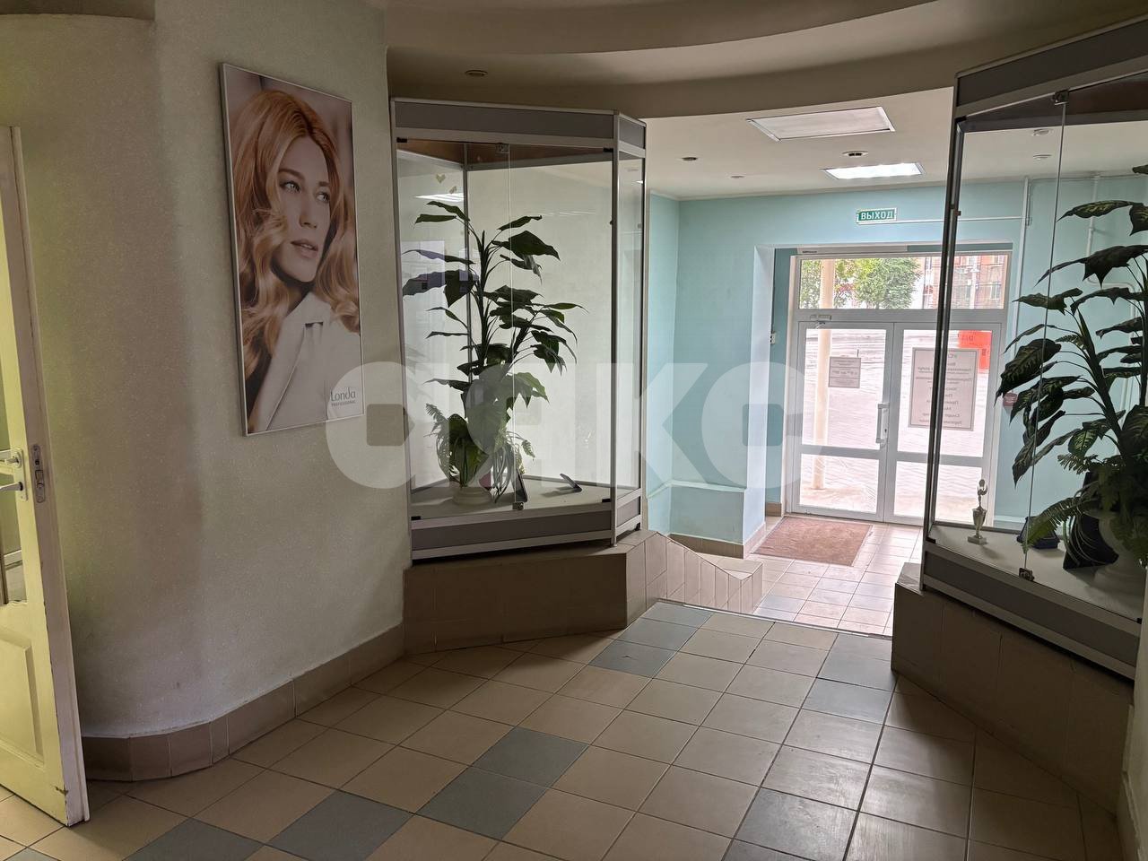 Фото №26: Коммерция 313 м² - Волгоград, Тракторозаводский, ул. Дзержинского, 15