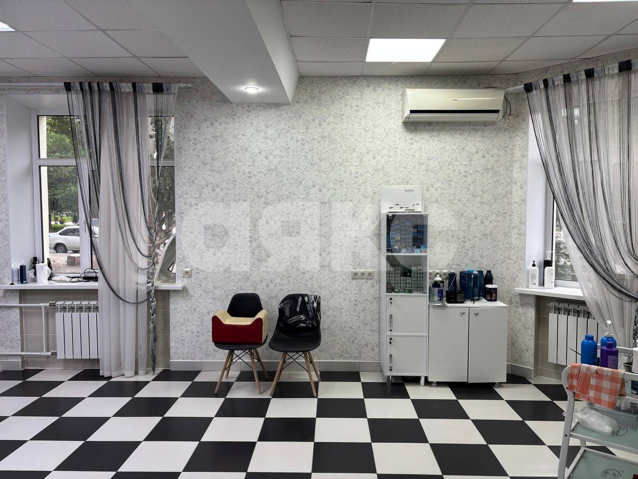 Фото №36: Коммерция 313 м² - Волгоград, Тракторозаводский, ул. Дзержинского, 15