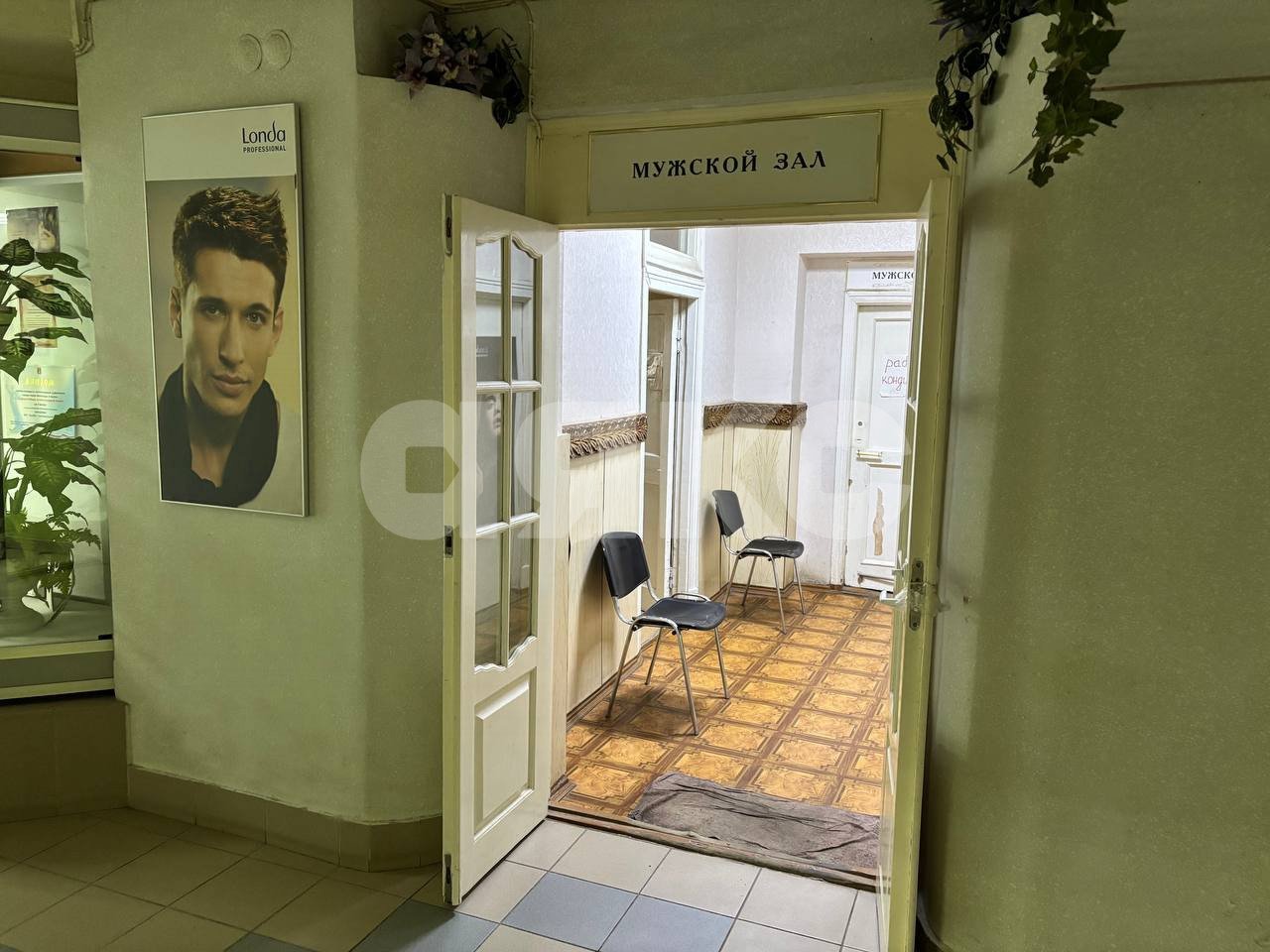 Фото №13: Коммерция 313 м² - Волгоград, Тракторозаводский, ул. Дзержинского, 15