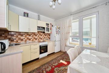 Фото №1: 1-комнатная квартира 48 м² - Краснодар, мкр. Черёмушки, ул. Селезнёва, 2/3