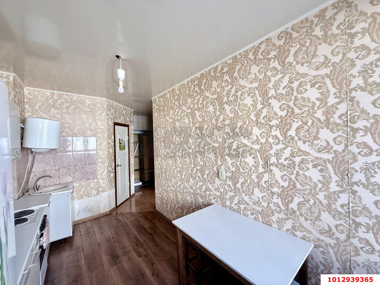 Фото №5: 1-комнатная квартира 35 м² - Российский, Прикубанский внутригородской округ, ул. Ратной Славы, 46