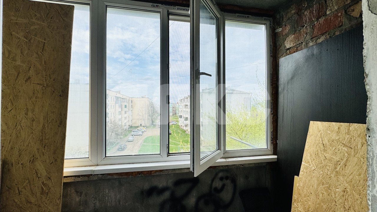 Фото №9: 2-комнатная квартира 56 м² - Кореновск, Военный городок, ул. Циолковского, 8