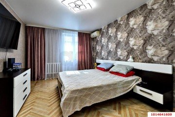 Фото №1: 4-комнатная квартира 102 м² - Краснодар, мкр. Восточно-Кругликовский, ул. имени 40-летия Победы, 93