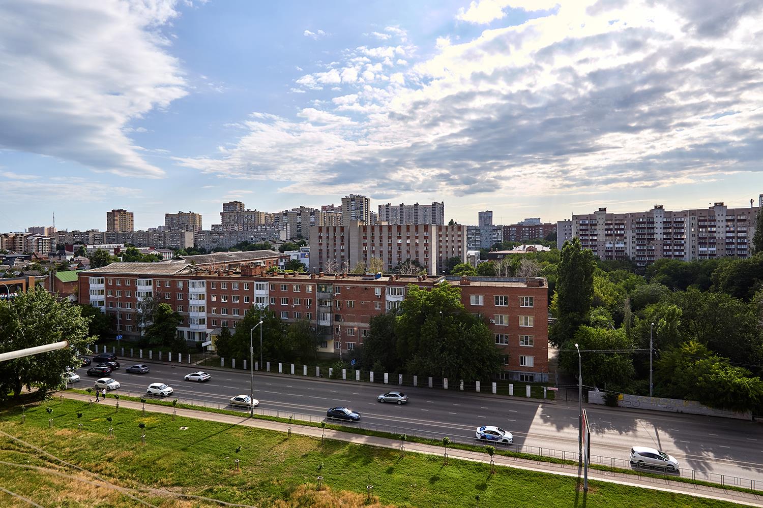 Фото №8: 4-комнатная квартира 102 м² - Краснодар, Прикубанский внутригородской округ, мкр. Восточно-Кругликовский, ул. имени 40-летия Победы, 93