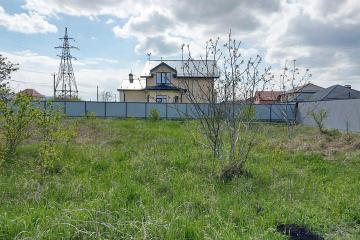 Фото №2: Земельный участок 8.4 сот. - Индустриальный, мкр. Дивный, 
