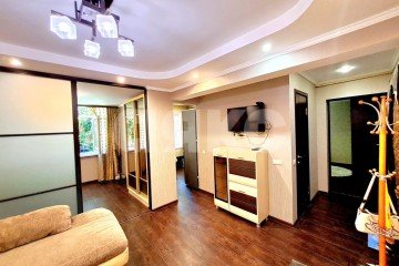 Фото №2: 2-комнатная квартира 50 м² - Сочи, р. Центральный, ул. Роз, 50