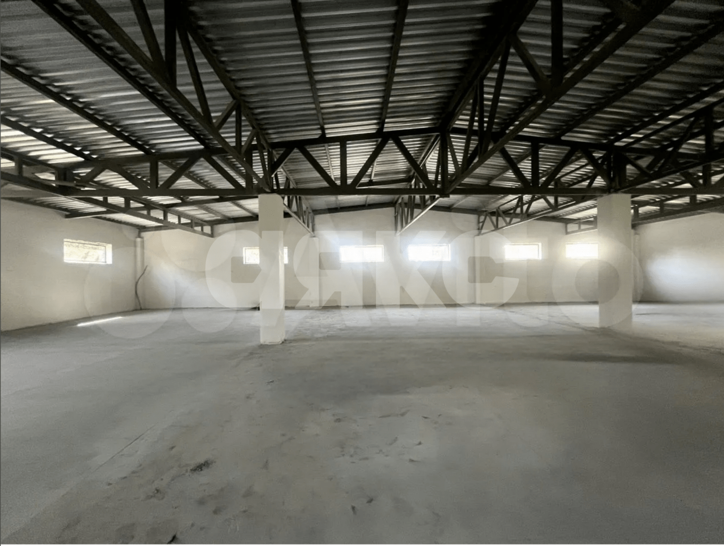 Фото №3: Коммерция 100 м² - Ростов-на-Дону, 2-й, ул. Ерёменко, 54А