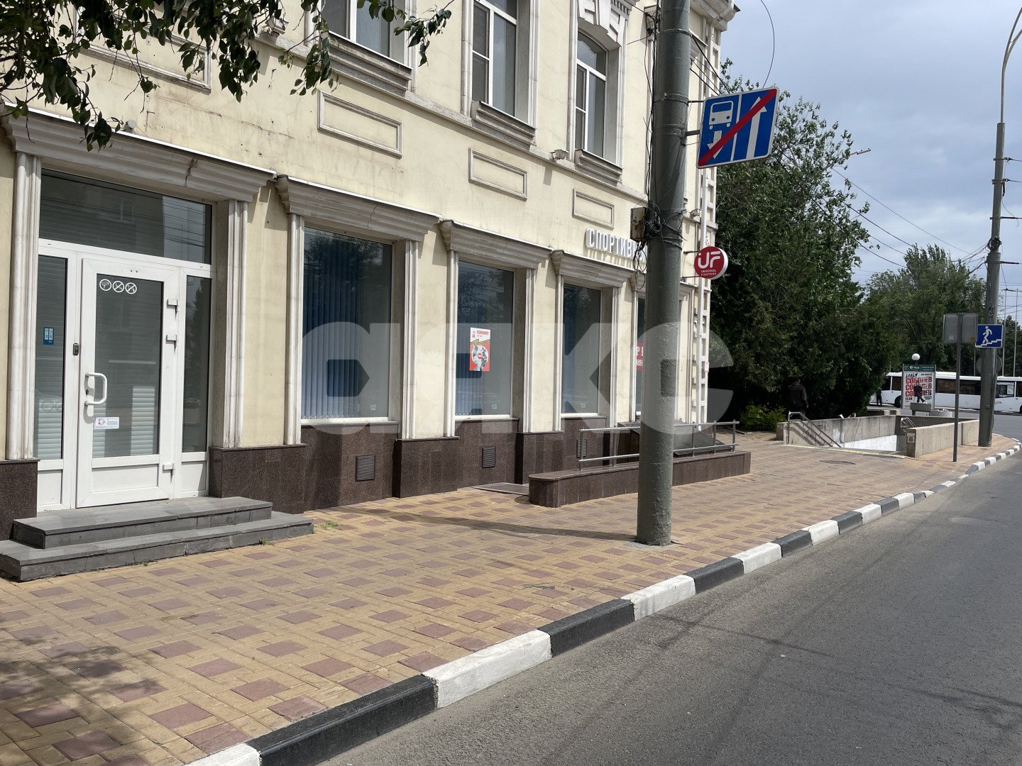 Фото №9: Коммерция 164 м² - Ростов-на-Дону, Нахичевань, ул. Советская, 3