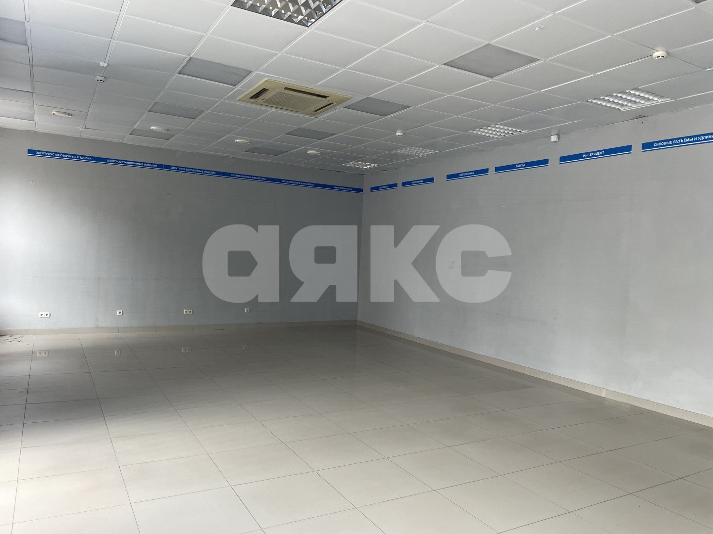 Фото №6: Коммерция 164 м² - Ростов-на-Дону, Нахичевань, ул. Советская, 3