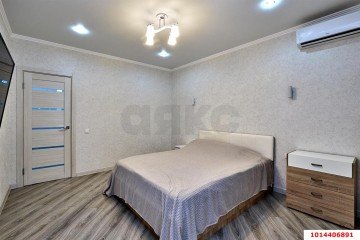 Фото №5: 2-комнатная квартира 83 м² - Краснодар, мкр. Музыкальный, ул. имени Сергея Есенина, 110/1