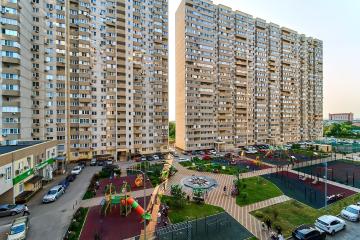 Фото №1: 1-комнатная квартира 42 м² - Краснодар, мкр. Камвольно-суконный Комбинат, ул. Магистральная, 11