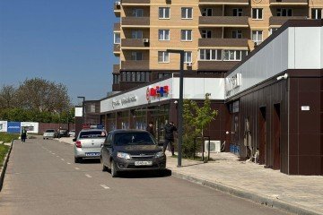 Фото №2: Торговое помещение 83 м² - Краснодар, мкр. жилой комплекс Ракурс, ул. имени Героя Ростовского, 8