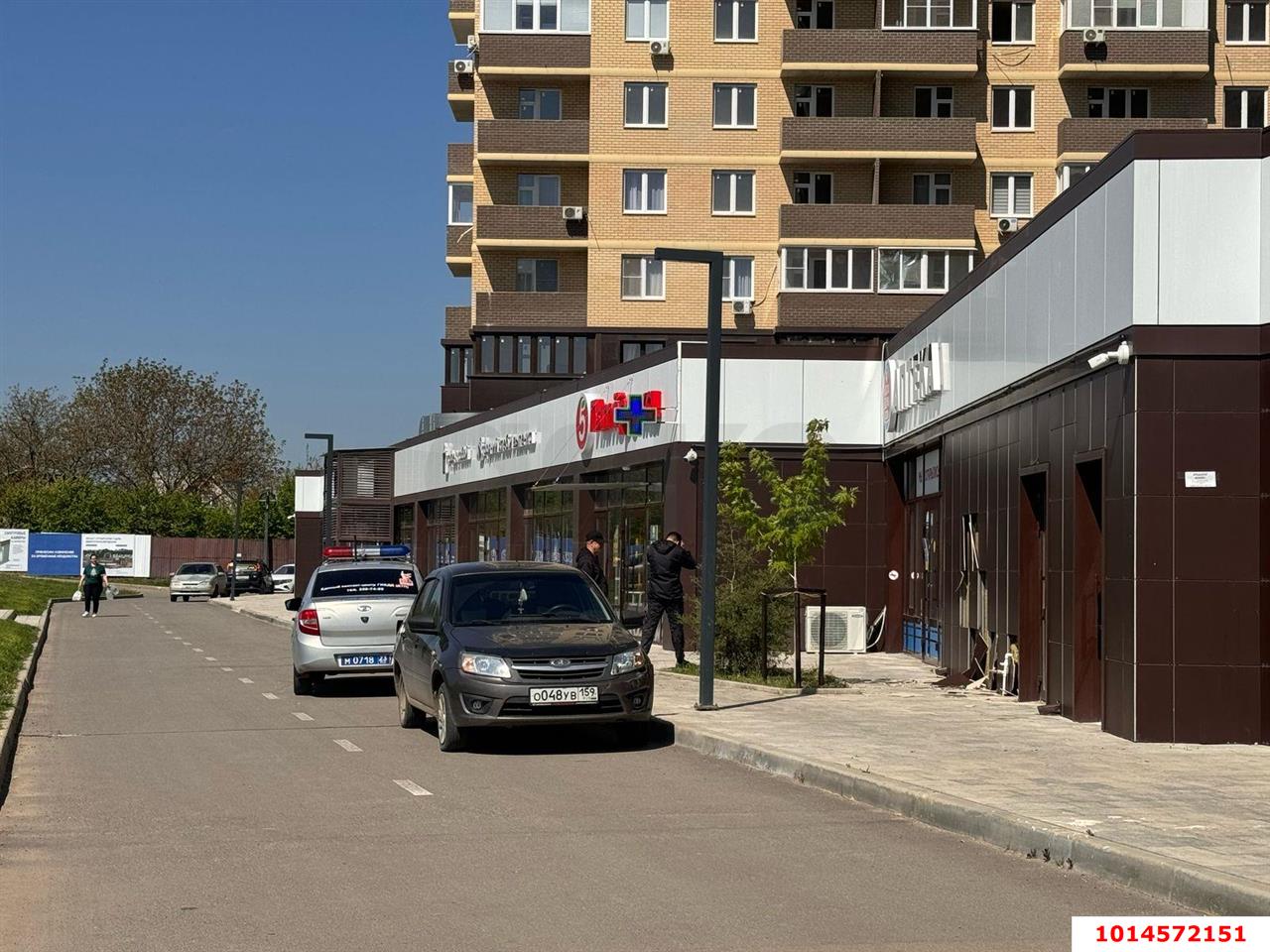 Фото №2: Торговое помещение 83 м² - Краснодар, жилой комплекс Ракурс, ул. имени Героя Ростовского, 8