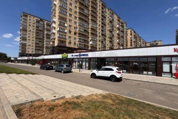 Фото №2: Торговое помещение 83 м² - Краснодар, мкр. жилой комплекс Новелла, ул. Питерская, 40