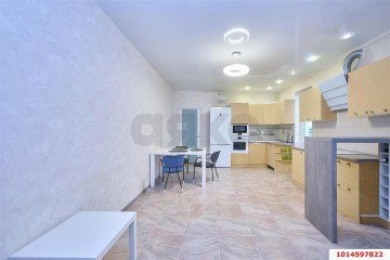 Фото №1: 2-комнатная квартира 83 м² - Краснодар, мкр. жилой комплекс Аврора, ул. Гаражная, 67