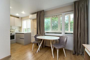 Фото №1: 2-комнатная квартира 44 м² - Краснодар, мкр. Гидростроителей, ул. имени Игнатова, 33