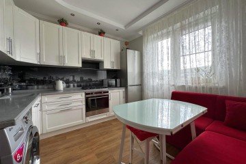 Фото №2: 4-комнатная квартира 136 м² - Джубга, ул. Советская, 39
