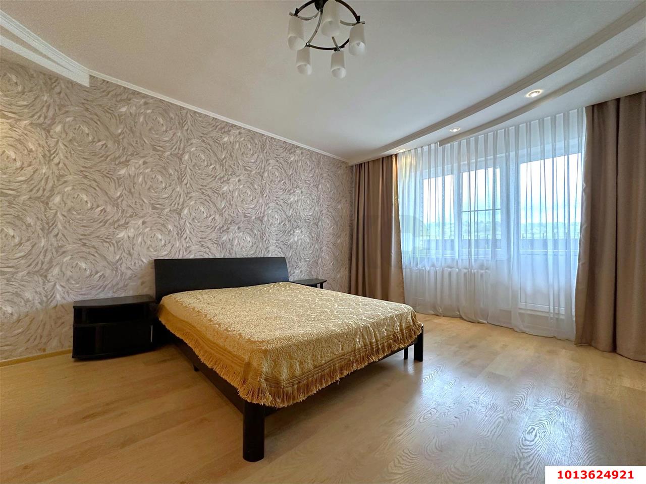 Фото №4: 4-комнатная квартира 136 м² - Джубга, ул. Советская, 39