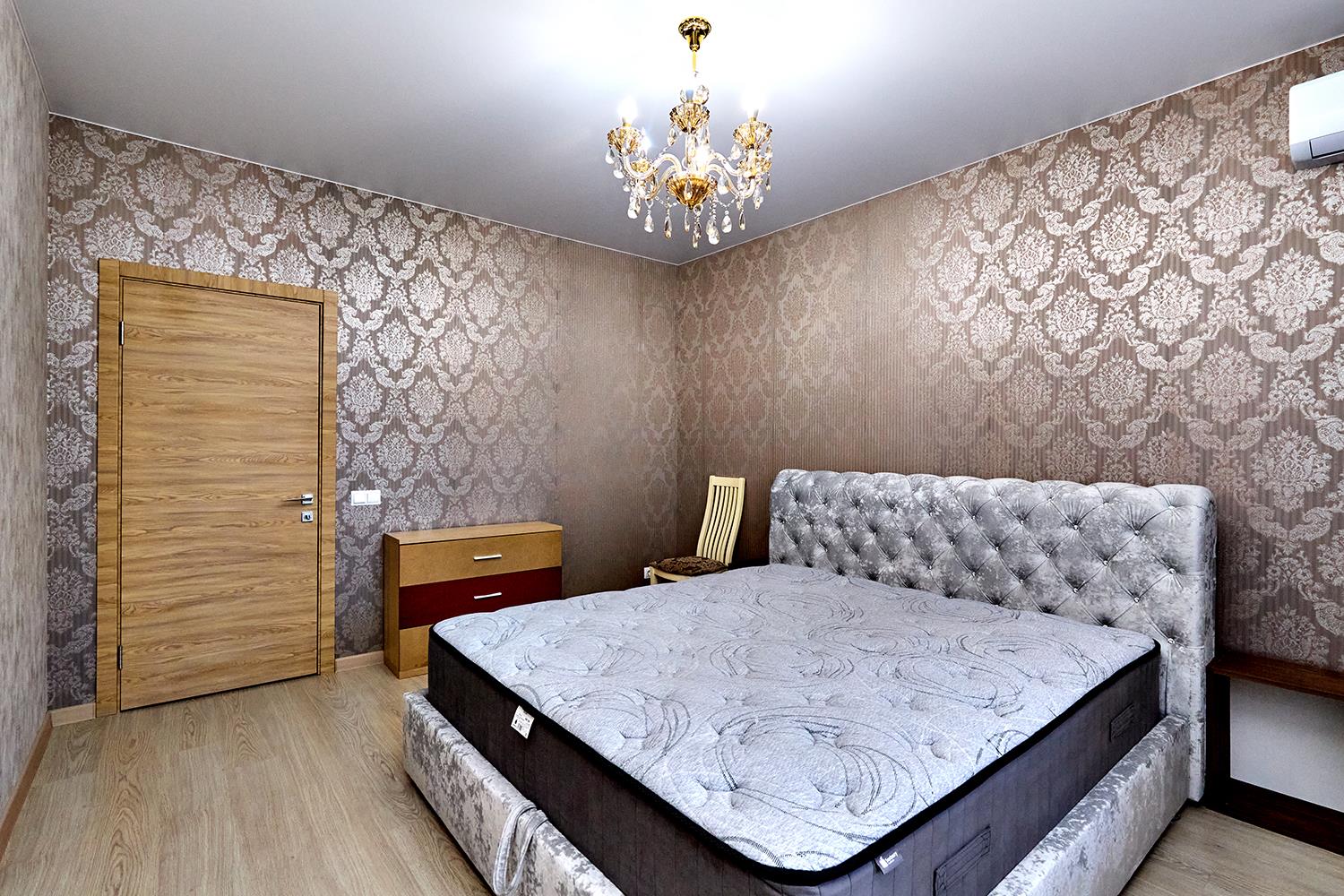 Фото №12: 2-комнатная квартира 83 м² - Краснодар, Центральный внутригородской округ, Западный внутригородской округ, мкр. Центральный, ул. Мира, 1