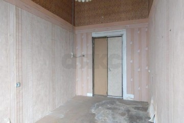 Фото №2: Комната 26 м² - Краснодар, мкр. Центральный, ул. Карасунская, 77/1