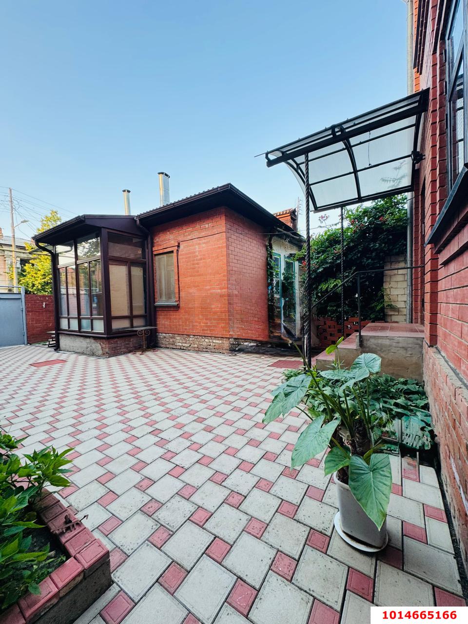 Фото №2: Дом 160 м² + 1.8 сот. - Краснодар, Центральный, ул. Гимназическая, 46