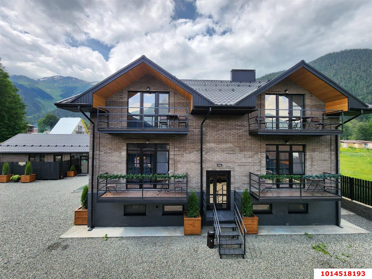 Фото №1: Готовый бизнес 900 м² - Архыз