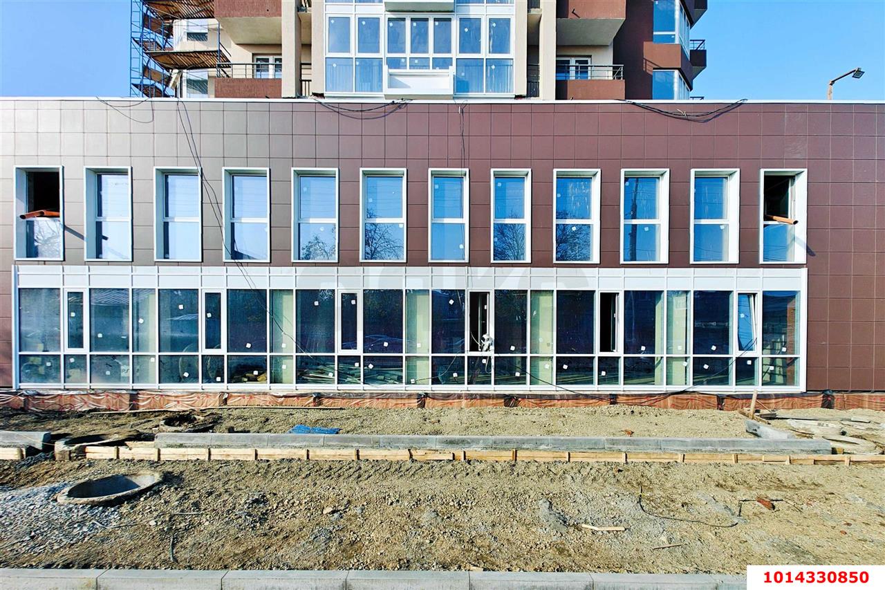 Фото №3: Торговое помещение 113 м² - Краснодар, Центральный, ул. Митрофана Седина, 131