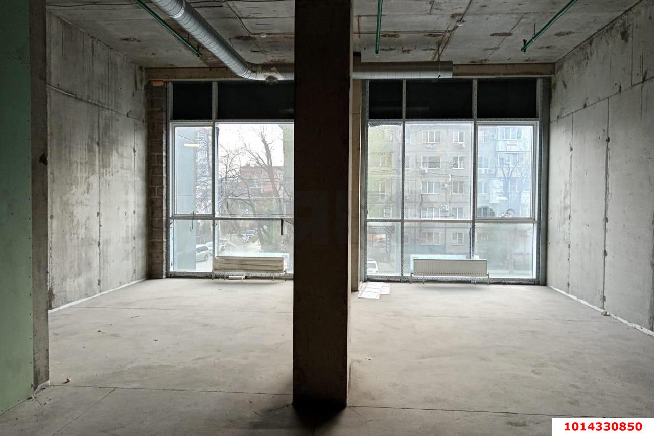 Фото №2: Торговое помещение 113 м² - Краснодар, Центральный, ул. Митрофана Седина, 131