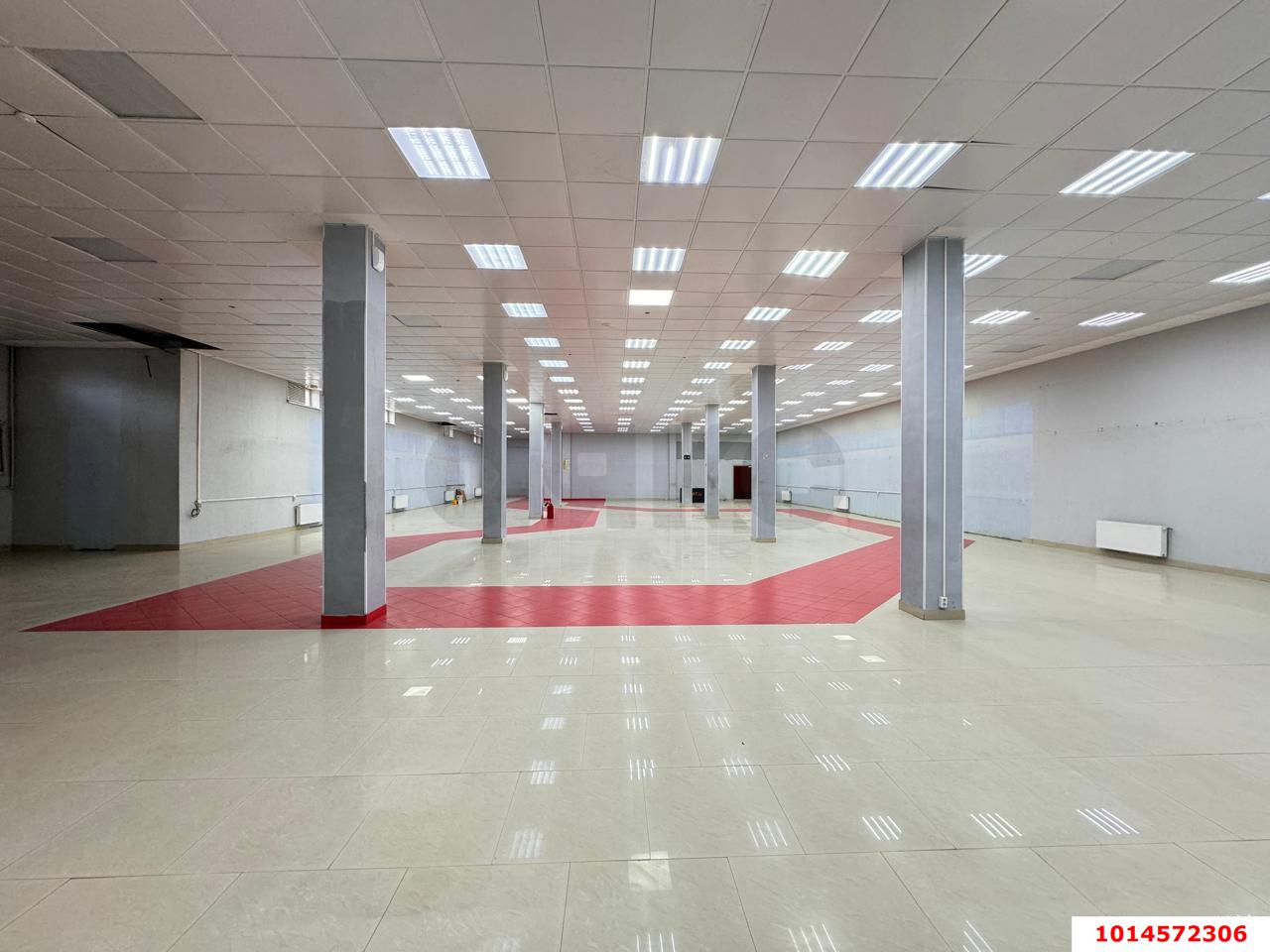 Фото №6: Торговое помещение 750 м² - Крымск, ул. Демьяна Бедного, 8