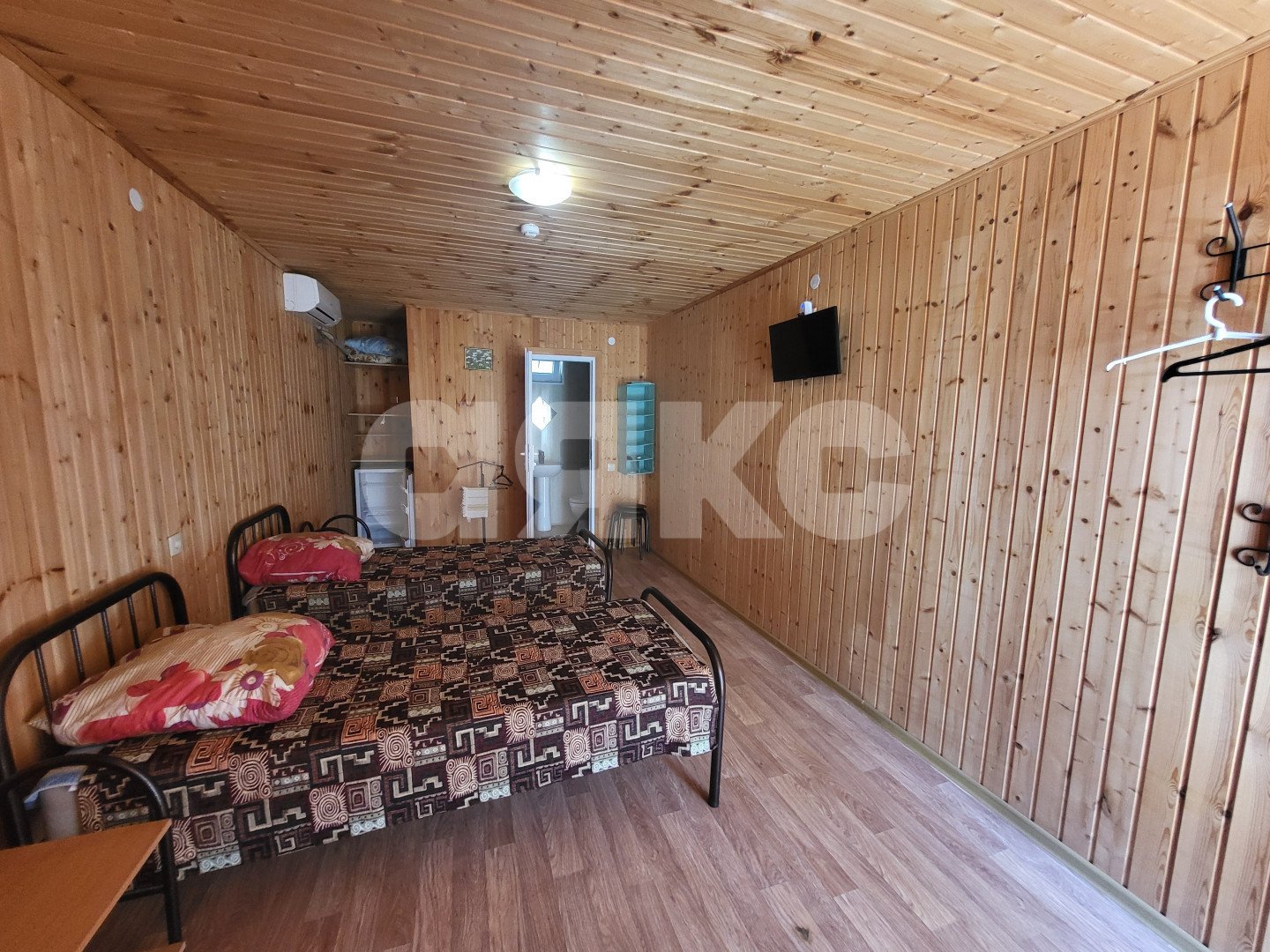 Фото №13: Коттедж 580 м² + 4 сот. - Голубицкая, ул. Курортная