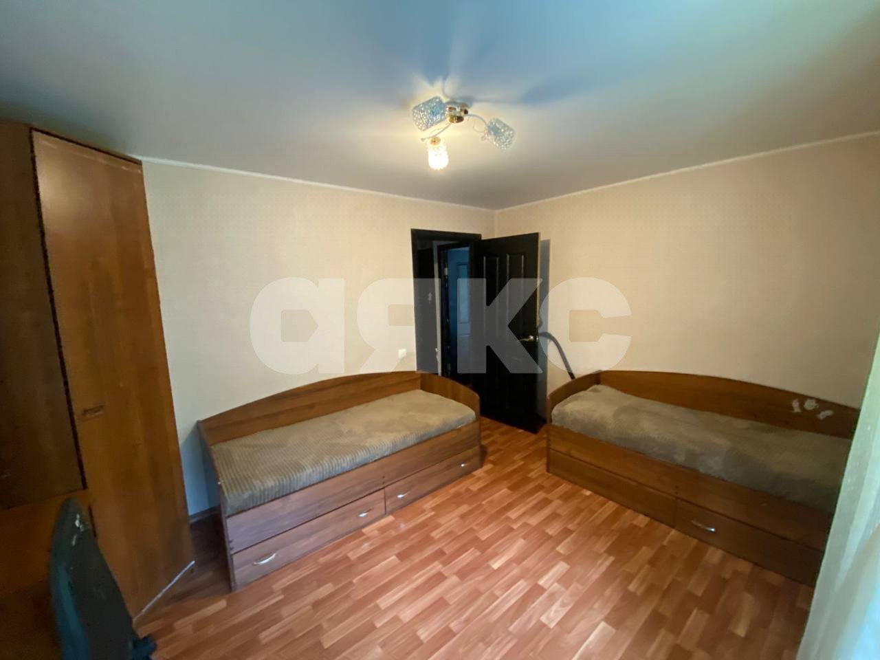 Фото №12: 3-комнатная квартира 55 м² - Нижнекамск, 2-й квартал, ул. Юности, 9В