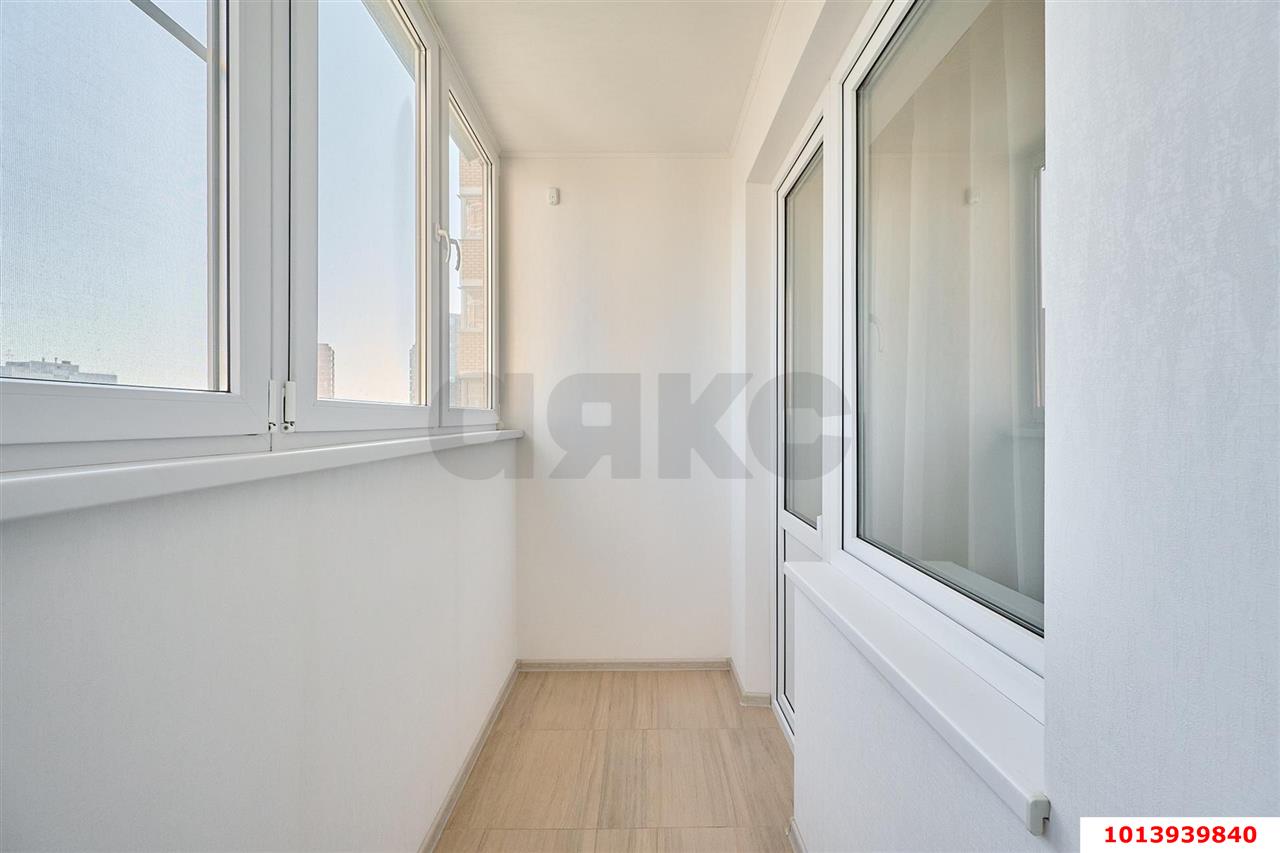 Фото №9: 3-комнатная квартира 100 м² - Краснодар, жилой комплекс Поющие Фонтаны, ул. имени Невкипелого, 18к2