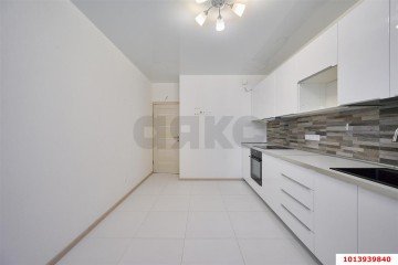 Фото №2: 3-комнатная квартира 100 м² - Краснодар, мкр. жилой комплекс Поющие Фонтаны, ул. имени Невкипелого, 18к2